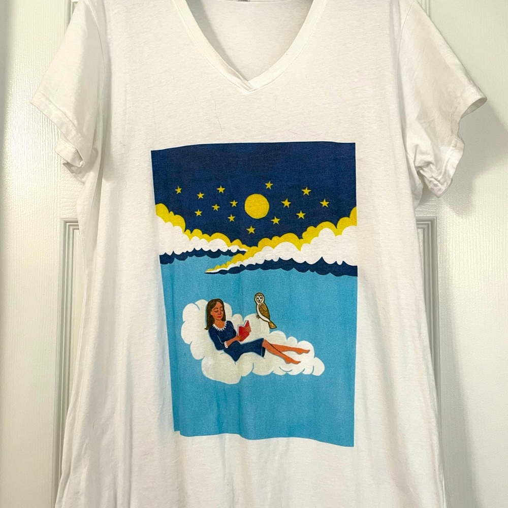 Tee shirt, 100% cotton. 38" long, bust 42", smoke free.